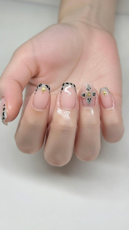 Press-on Nails